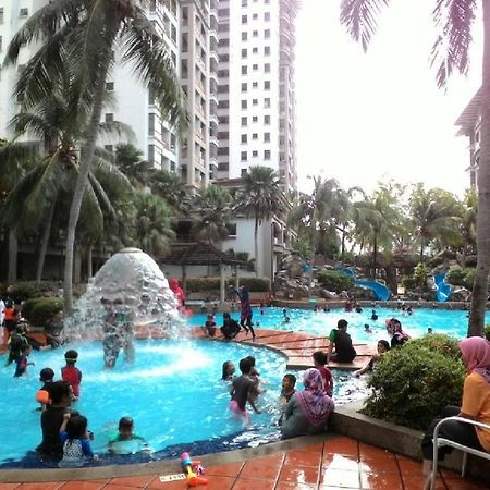Costa Mahkota Lejlighedshotel Malacca Eksteriør billede