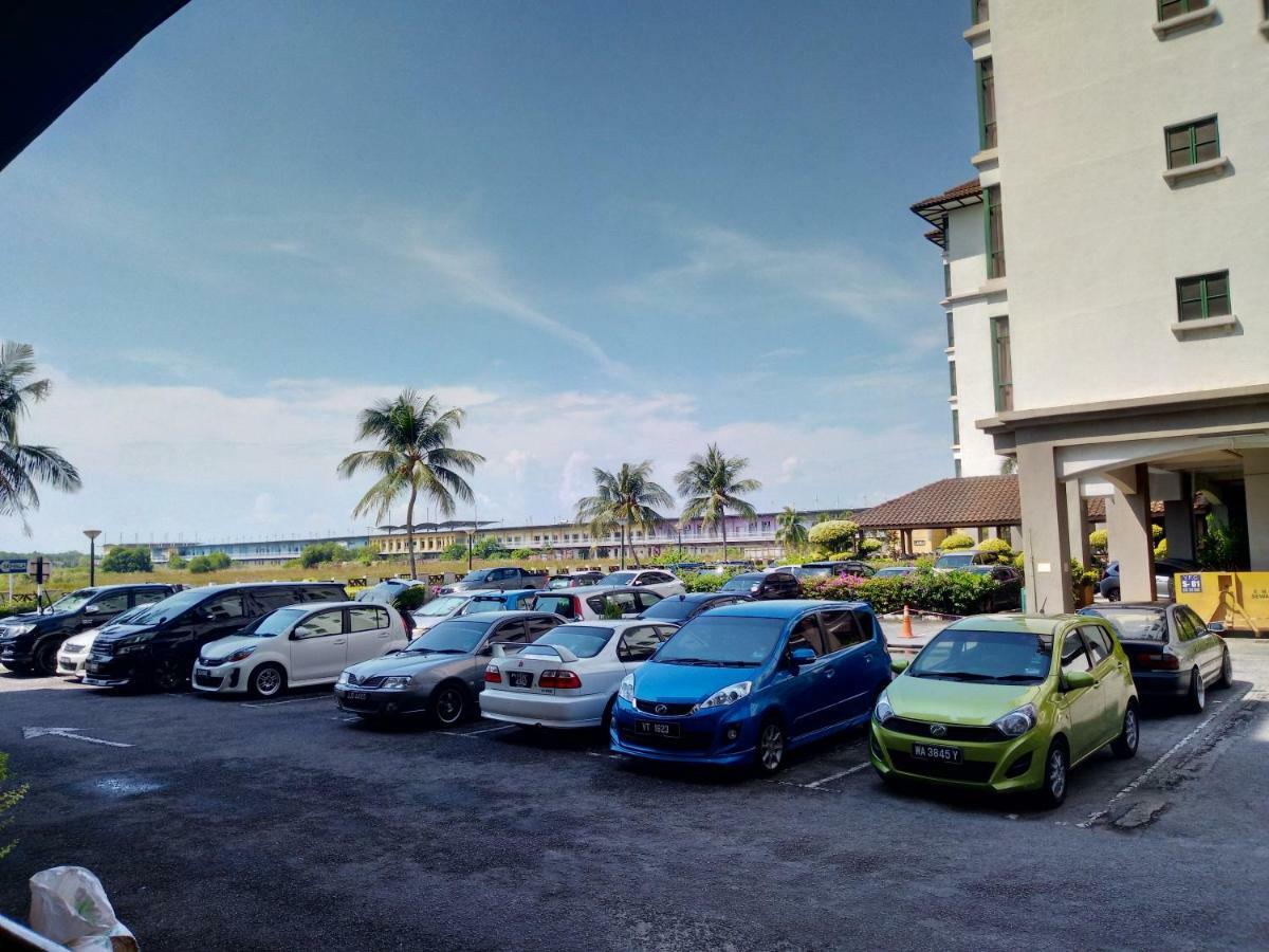 Costa Mahkota Lejlighedshotel Malacca Eksteriør billede