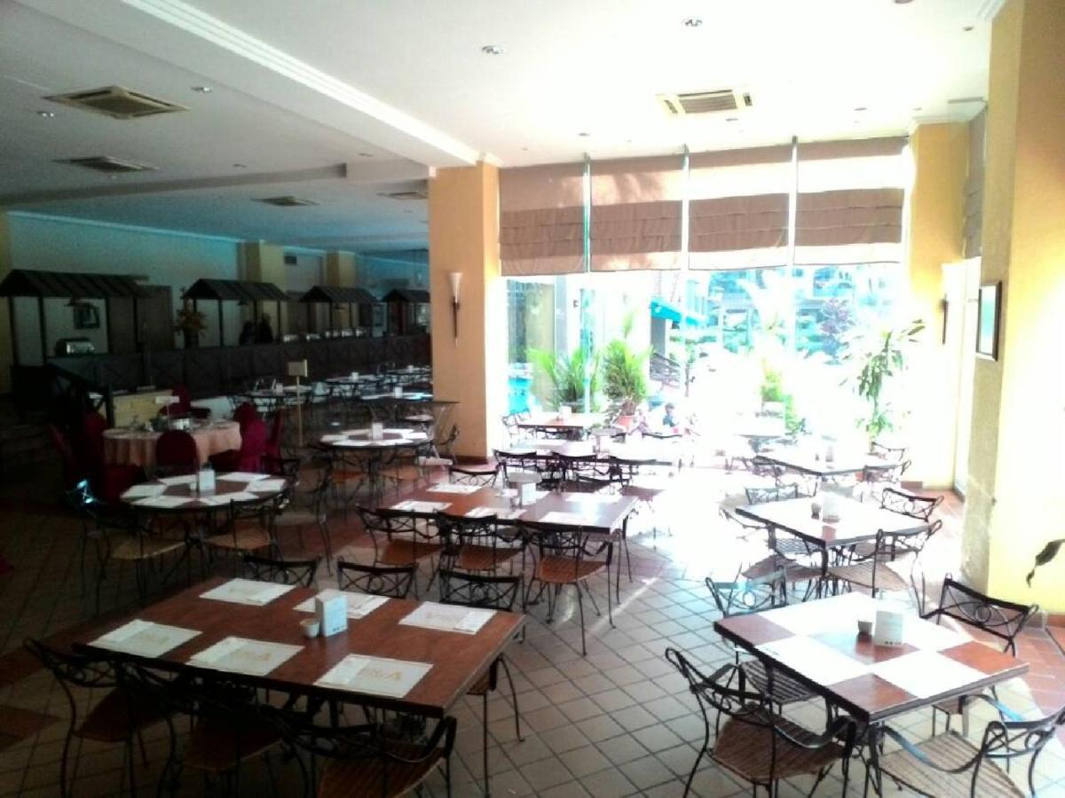 Costa Mahkota Lejlighedshotel Malacca Eksteriør billede